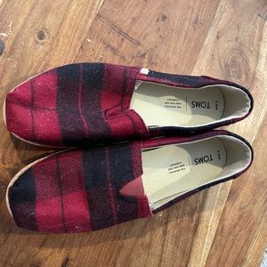 Womens Toms 8.5